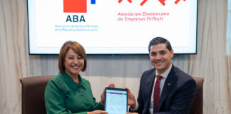 Rosanna Ruiz y Samuel Ramiěrez, presidentes de ABA y Adofintech