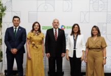 Julián Abril, Josefina González, Fidelio Arturo Despradel, Josefina Navarro y Kirssys Abreu